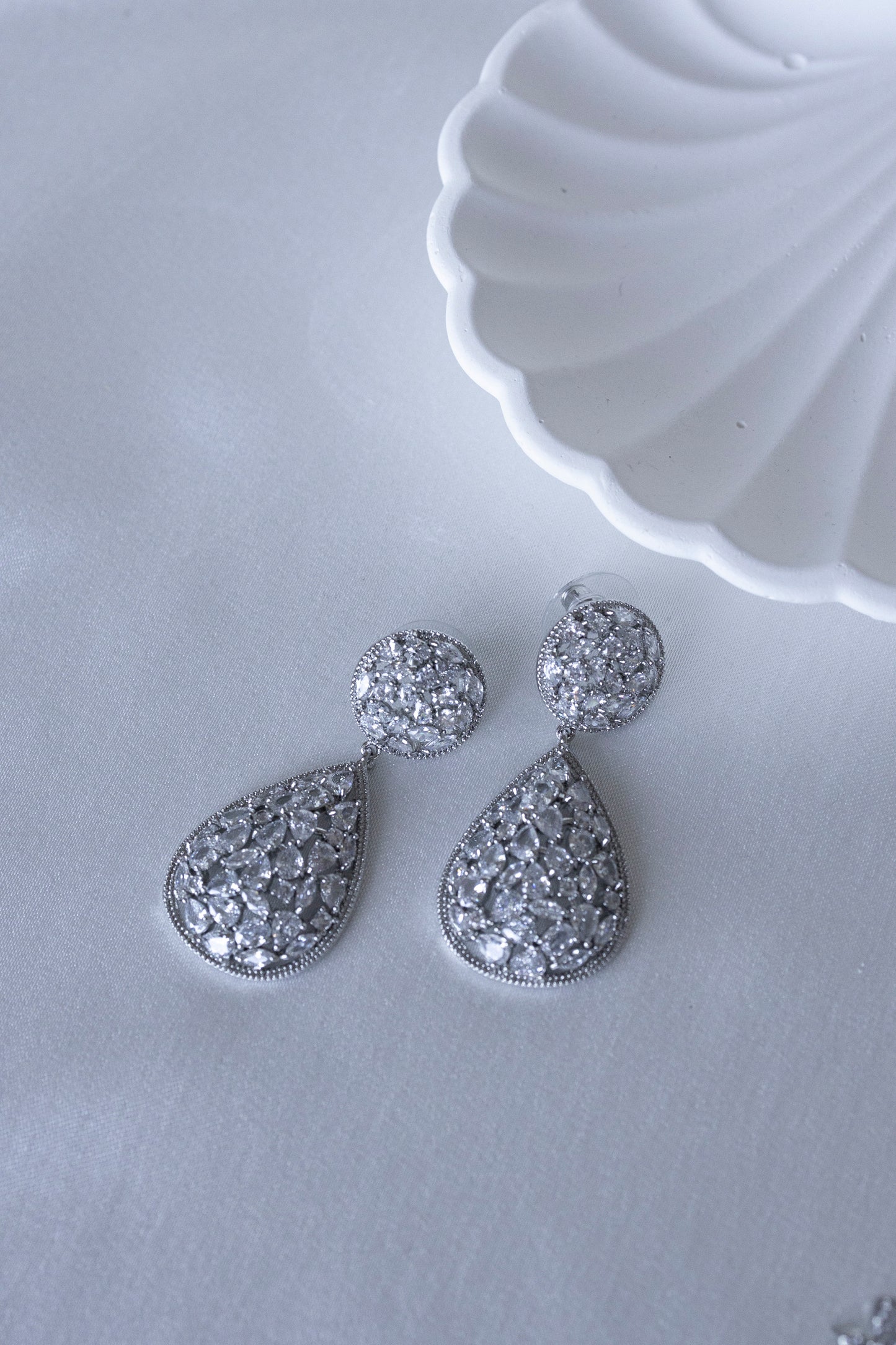 Silver Dangle Drop