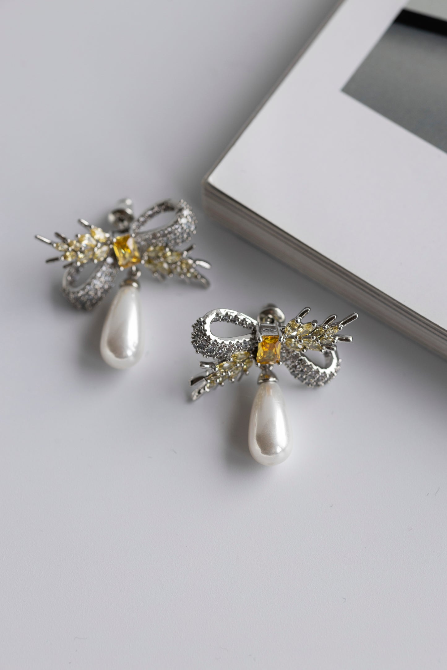 Canary Pearl Drop