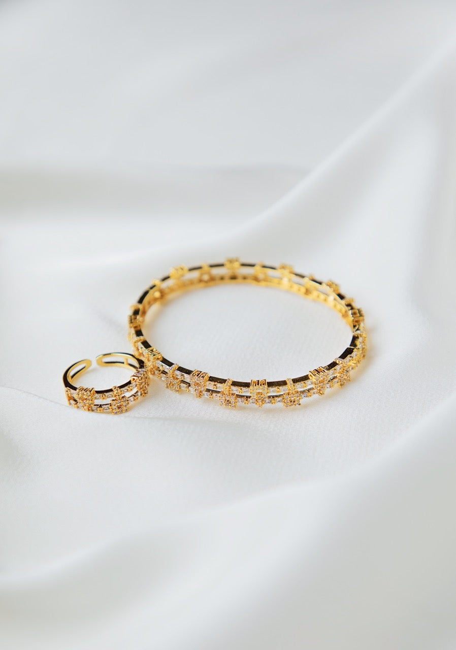 Gold Stone Bangle