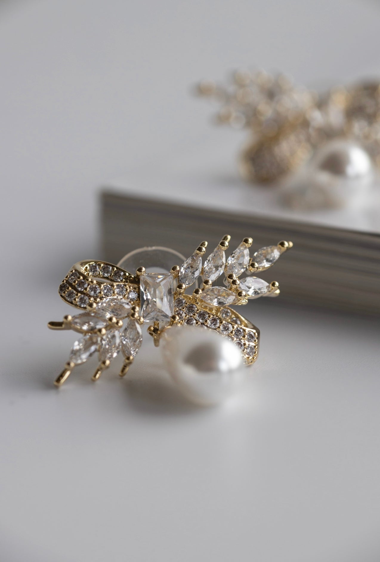 Gold Pearl Drop