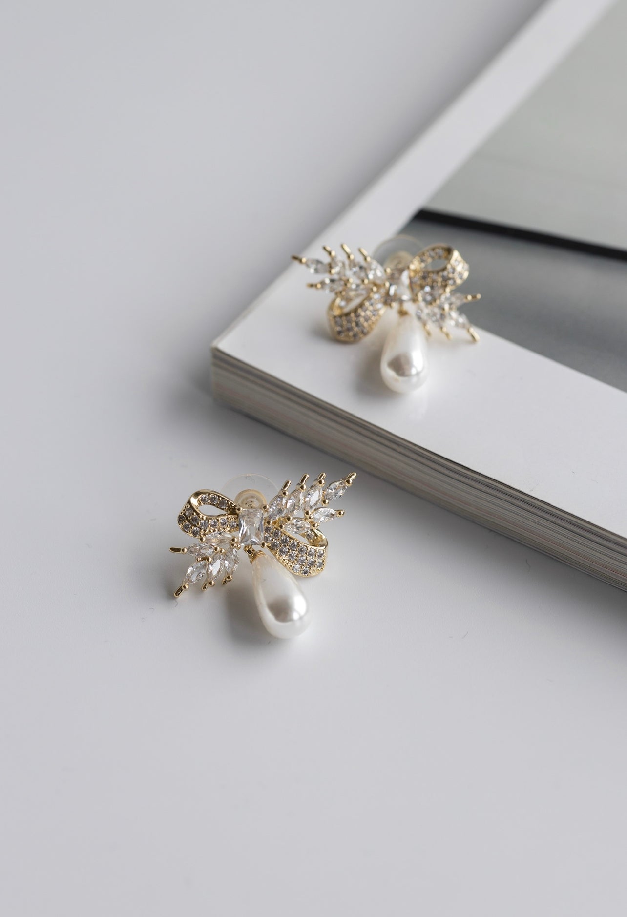 Gold Pearl Drop