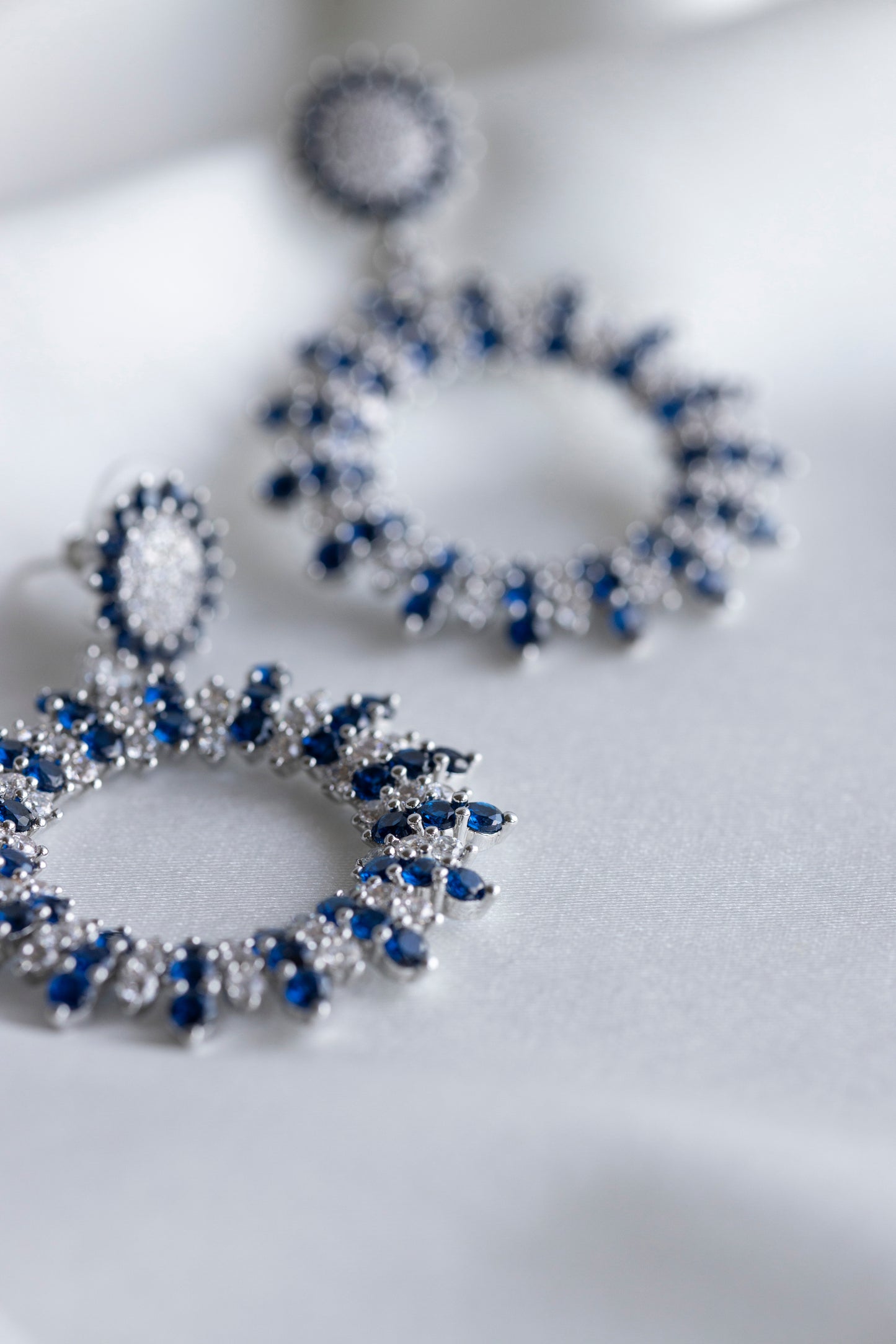 Royal Blue Circle