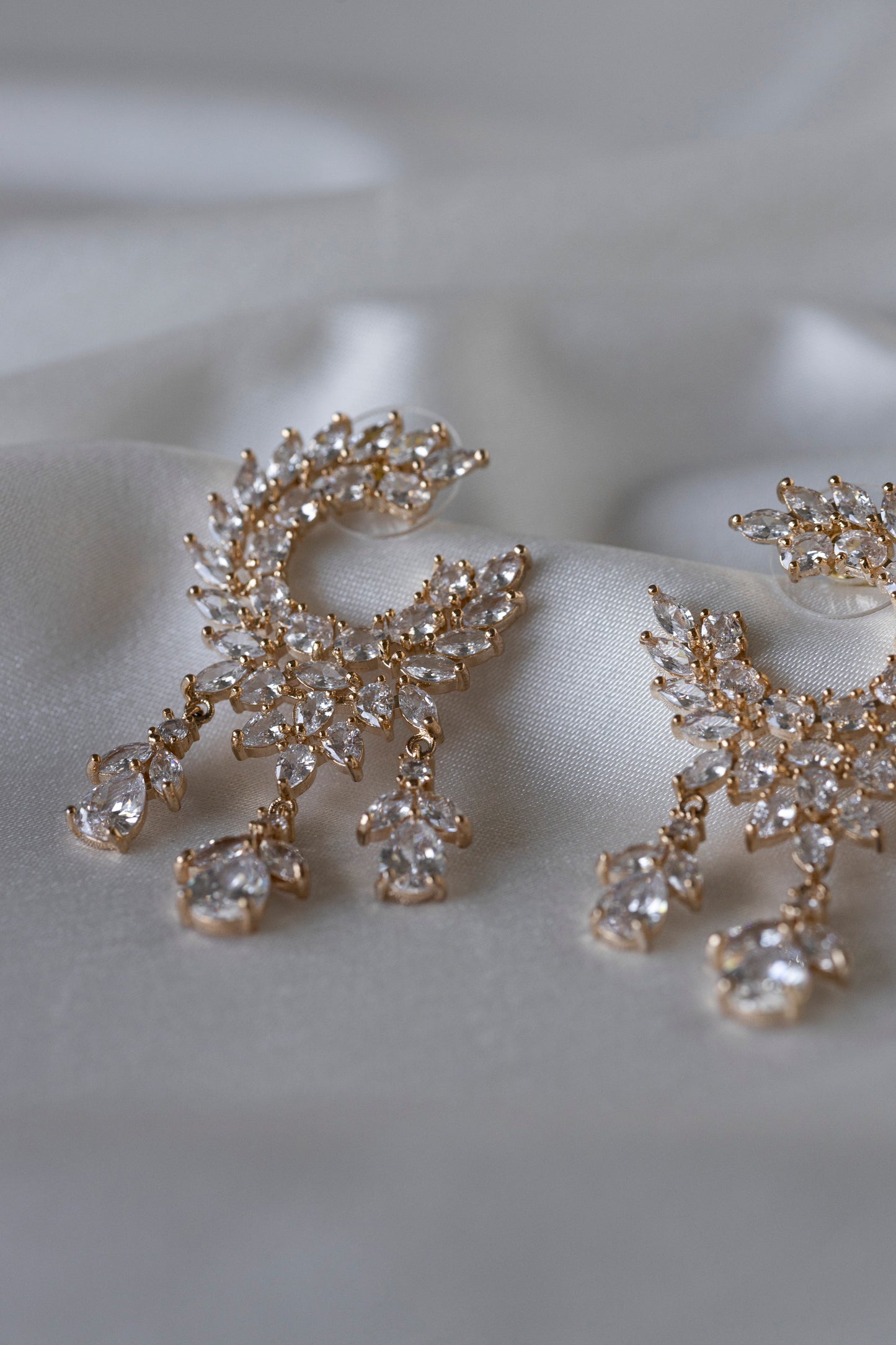 C-Gold Chandelier Earrings